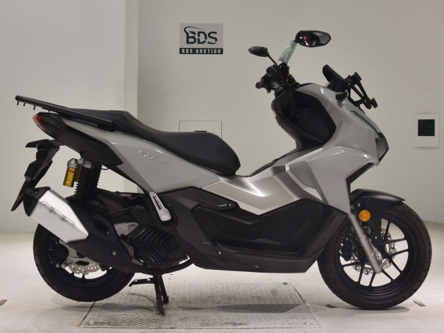 Honda ADV 160 2023