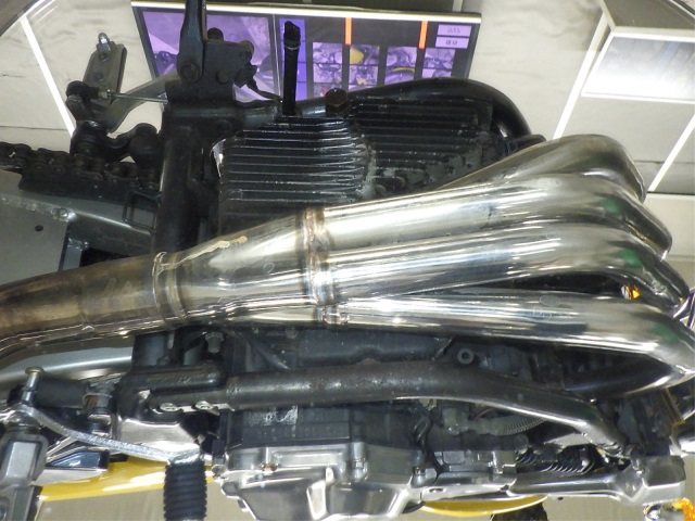 Kawasaki BALIUS ZR250 2000