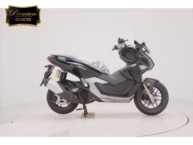 Honda ADV 160 2025