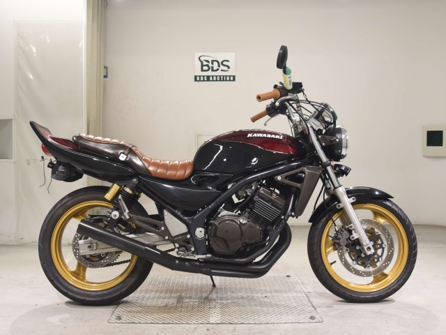Kawasaki BALIUS ZR250 2005