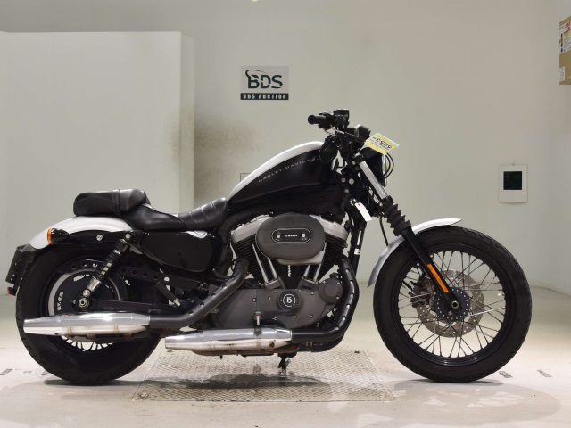 HD SPORTSTER XL1200N 2011