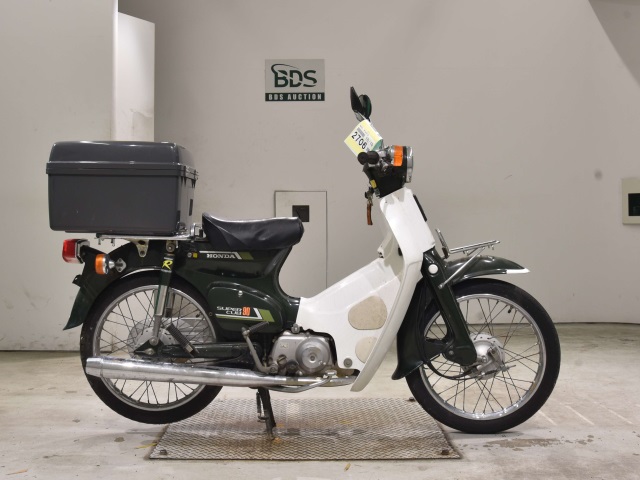 Honda C90 1987