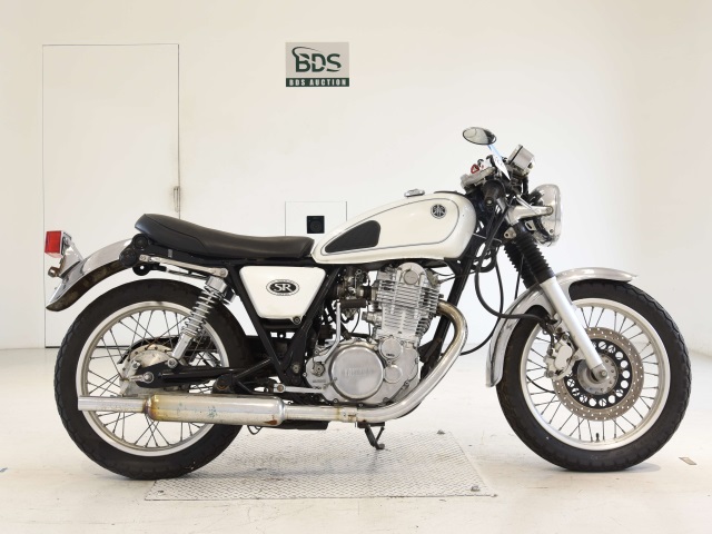 Yamaha SR400 2004