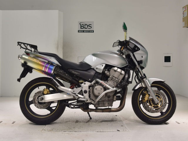 Honda HORNET CB900F 2002