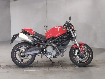 Ducati MONSTER 696 PLUS 2009
