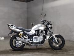 Yamaha XJR1300 2002