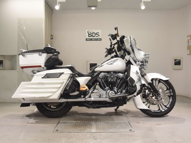 HD ELECTRA GLIDE FLHTCU1580 2008