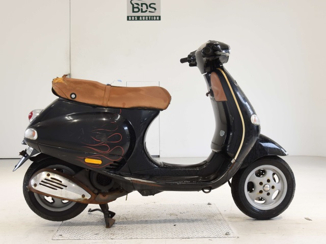 Vespa 125ET4