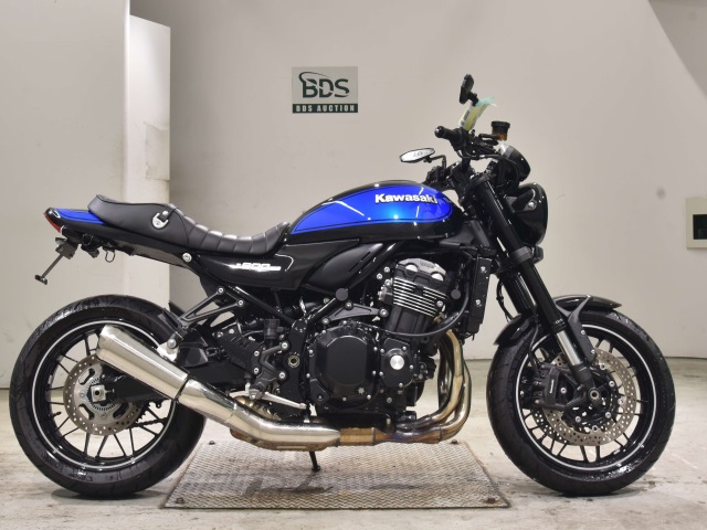 Kawasaki Z900RS CAFE 2024
