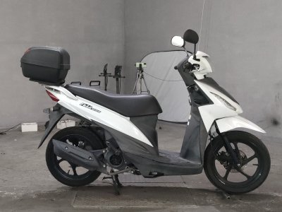 Suzuki ADDRESS V110