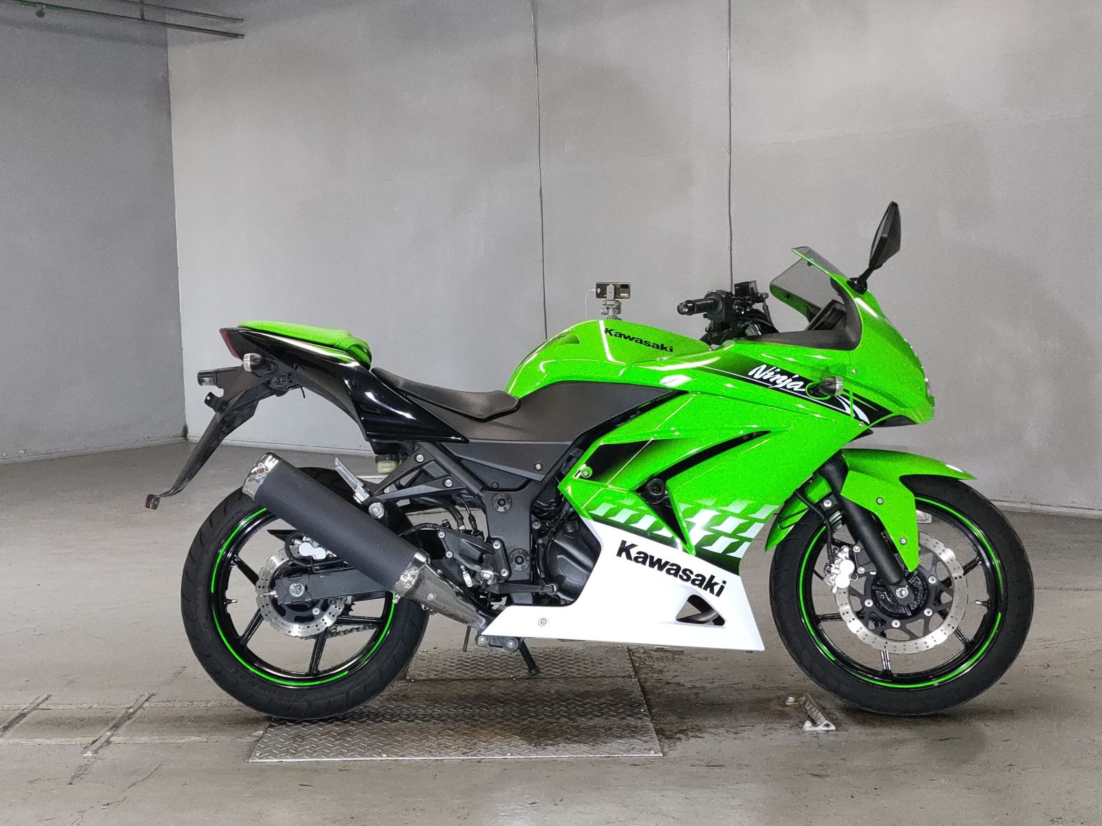 Kawasaki NINJA250R 2010