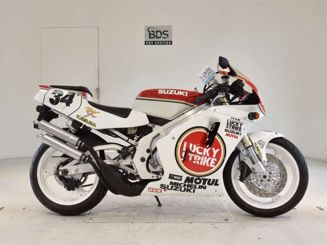 Suzuki RGV250 1993