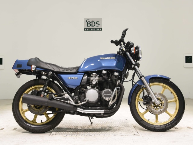 Kawasaki KZ750 2022