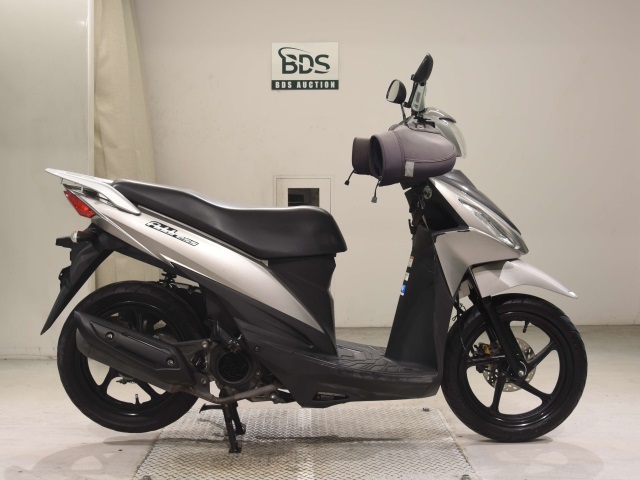 Suzuki ADDRESS V110