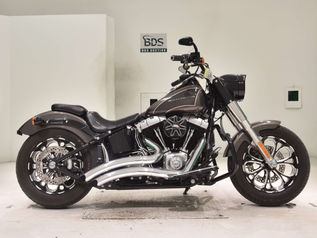 HD SLIM FLS1580 2014