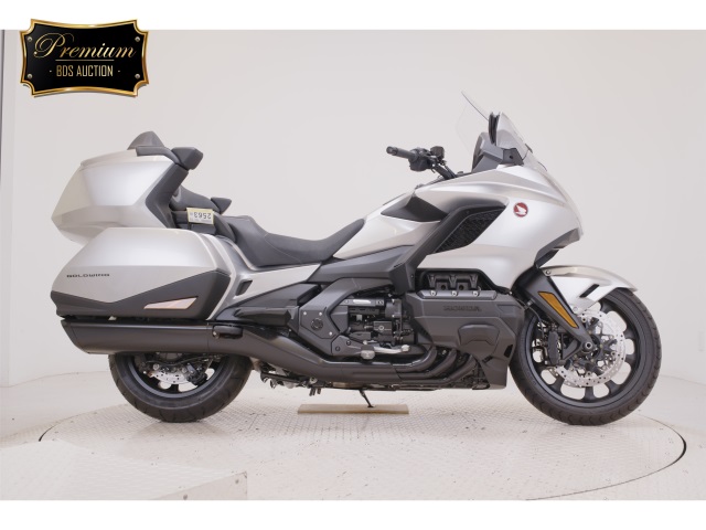 Honda GL1800 TOUR D 2025