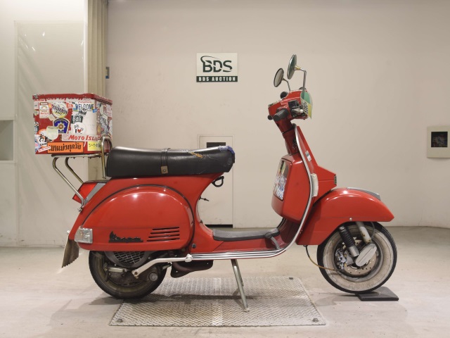 Vespa STAR DELUXE4S125 2012