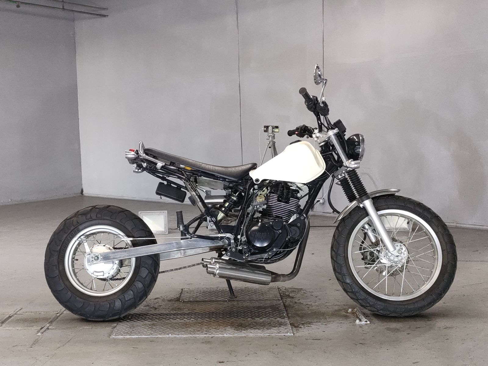 Yamaha TW225 2004