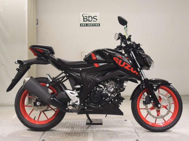 Suzuki GSX-S125
