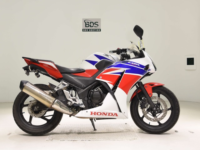 Honda CBR250R 2015