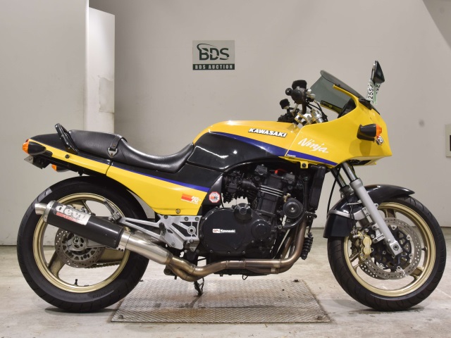 Kawasaki GPZ750R 1985