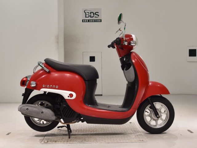 Honda GIORNO 2016