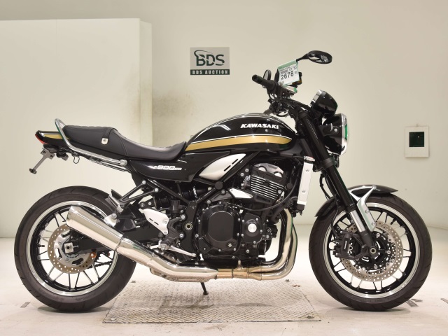 Kawasaki Z900RS 2022