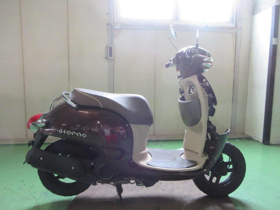 Honda GIORNO 2011