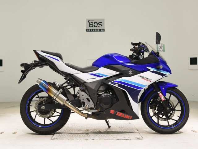 Suzuki GSX250R