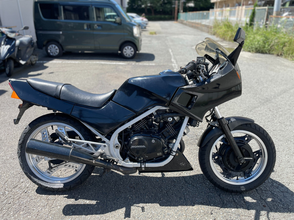 Honda VT250F XELVIS