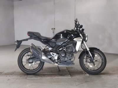 Honda CB250R 2018