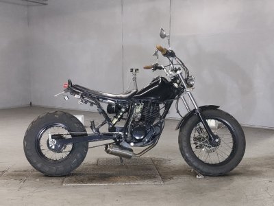 Yamaha TW200