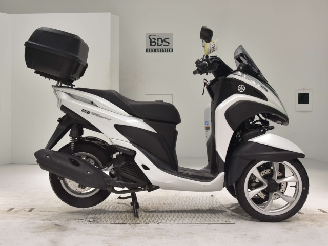 Yamaha TRICITY MW125 2015