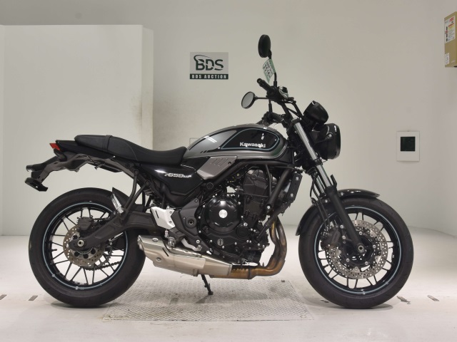Kawasaki Z650RS 2023