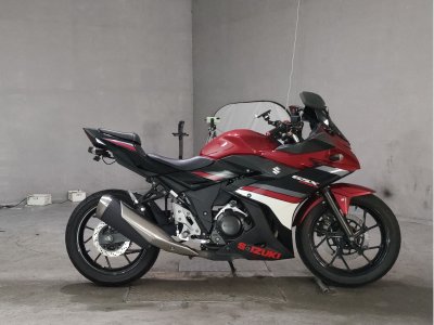 Suzuki GSX250R