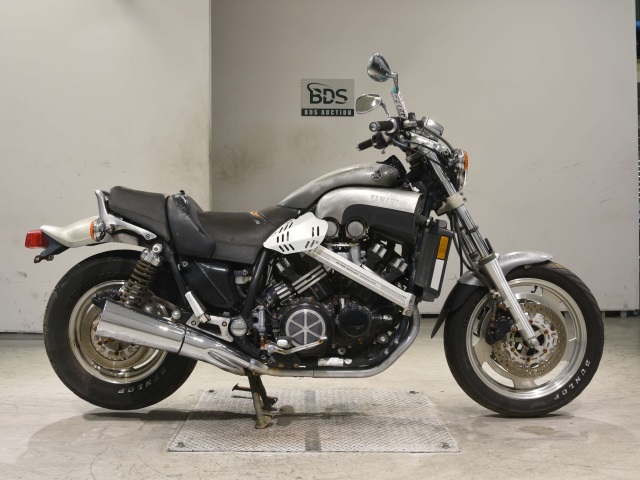 Yamaha V-MAX1200 2001