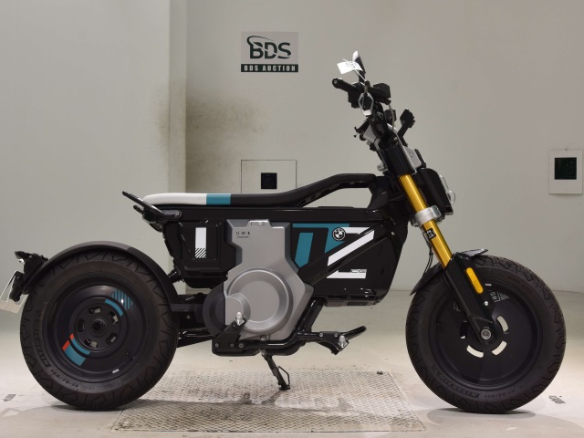 BMW ce02 2024