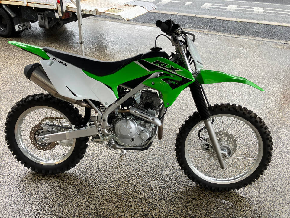 Kawasaki klx230r s 2023
