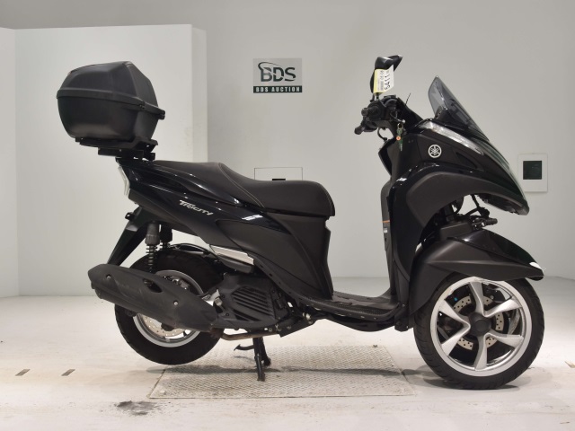 Yamaha TRICITY MW125 2015