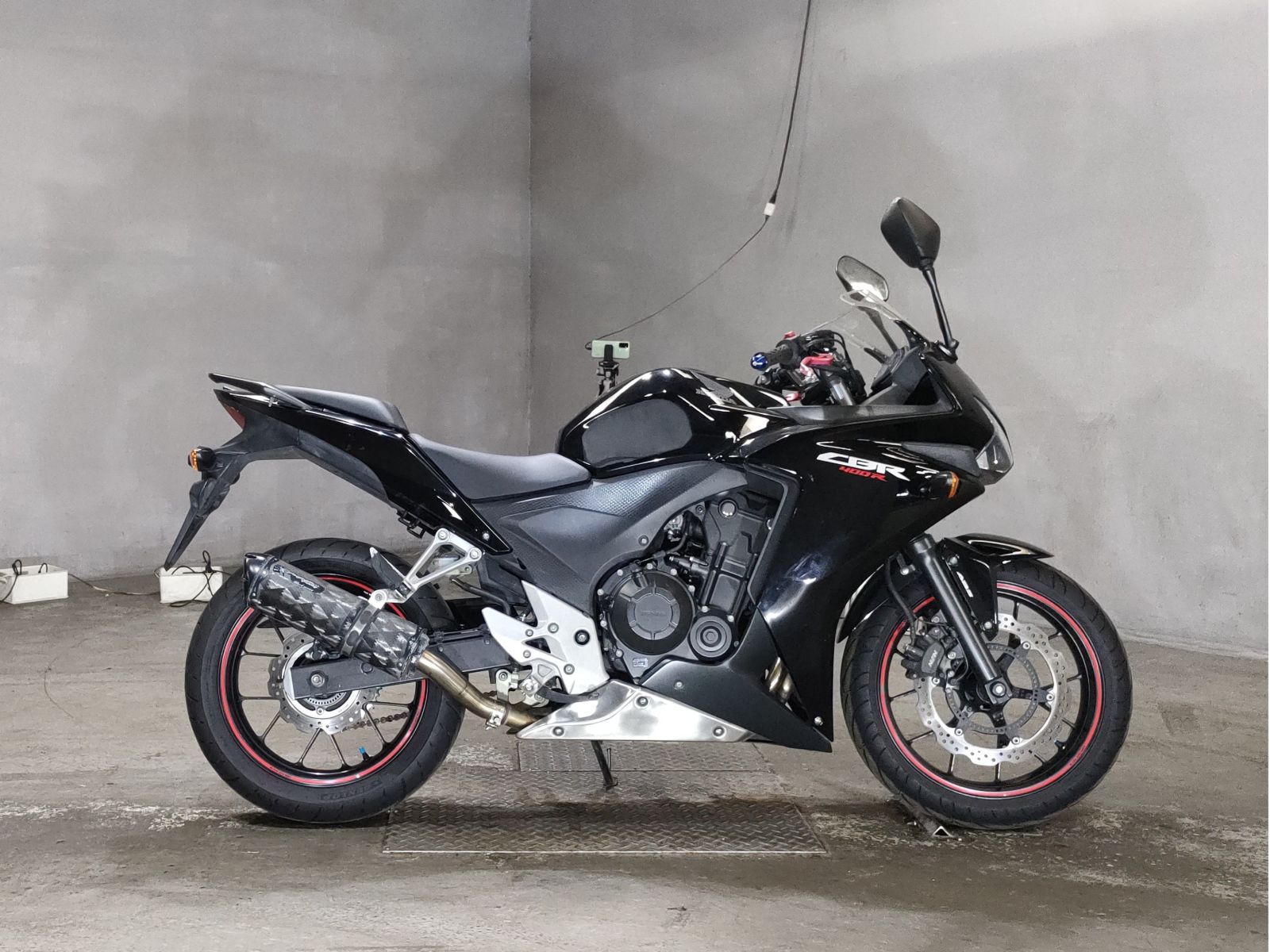 Honda CBR400R 2015