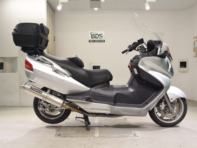 Suzuki SKYWAVE 650LX 2005