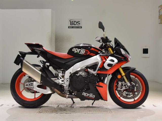 Aprilia TUONO V4 1100 RR 2021