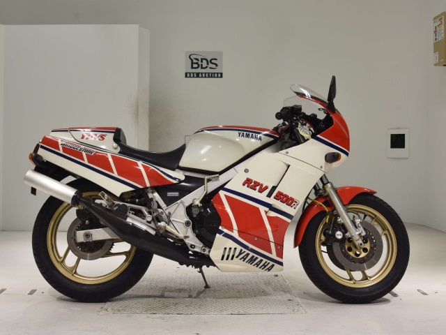 Yamaha RZV500R 1984