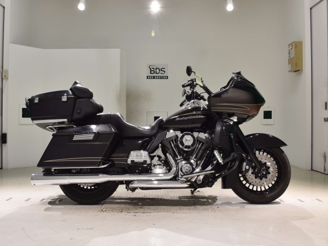 HD ROAD GLIDE FLTRU1690 2011