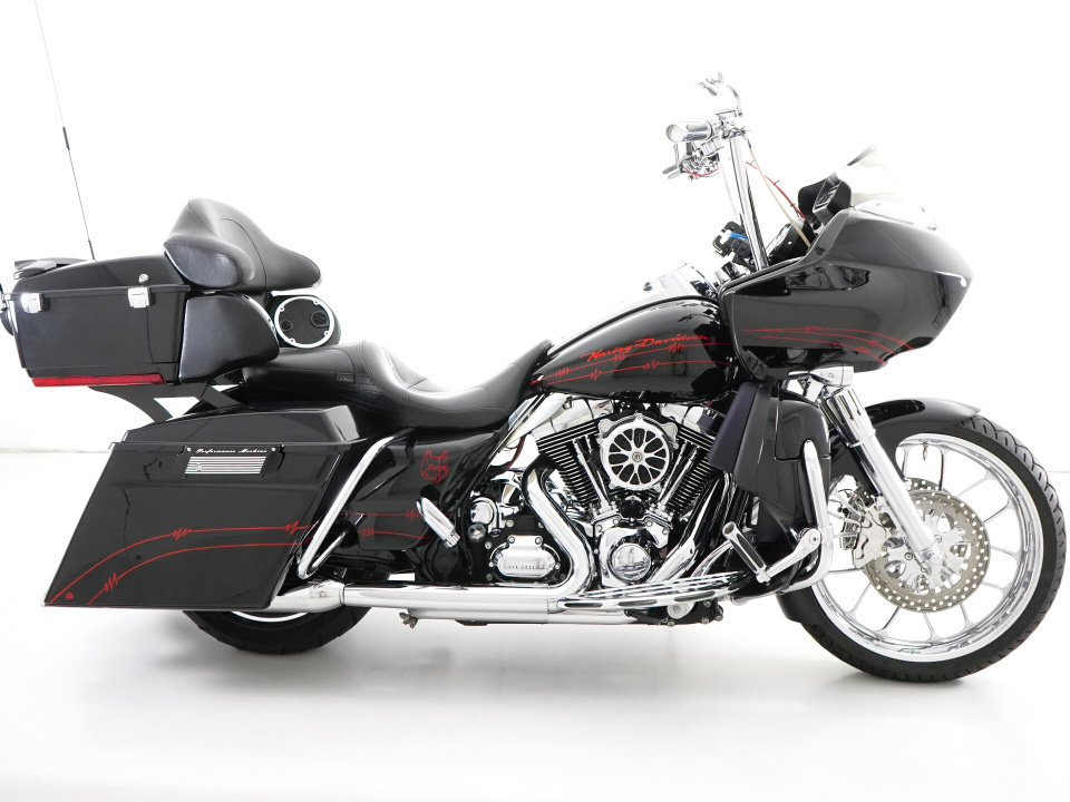 HD ROAD GLIDE FLTR1580 2010
