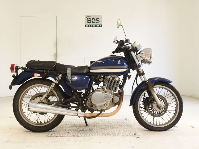 Suzuki ST250 2004