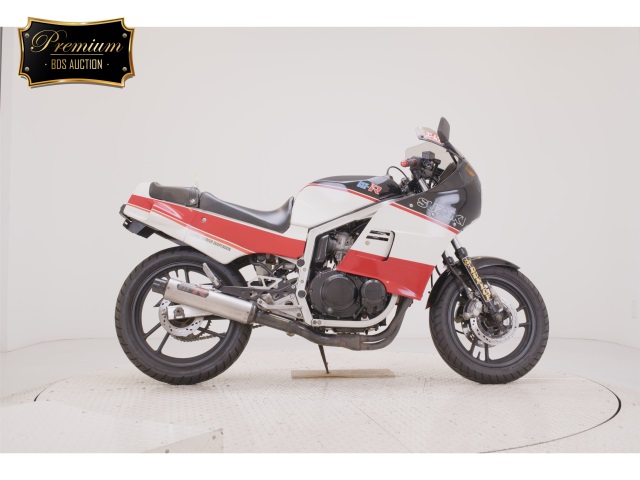 Suzuki GSX-R400 1985