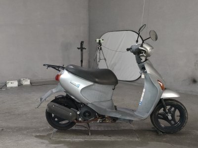 Suzuki LETS4