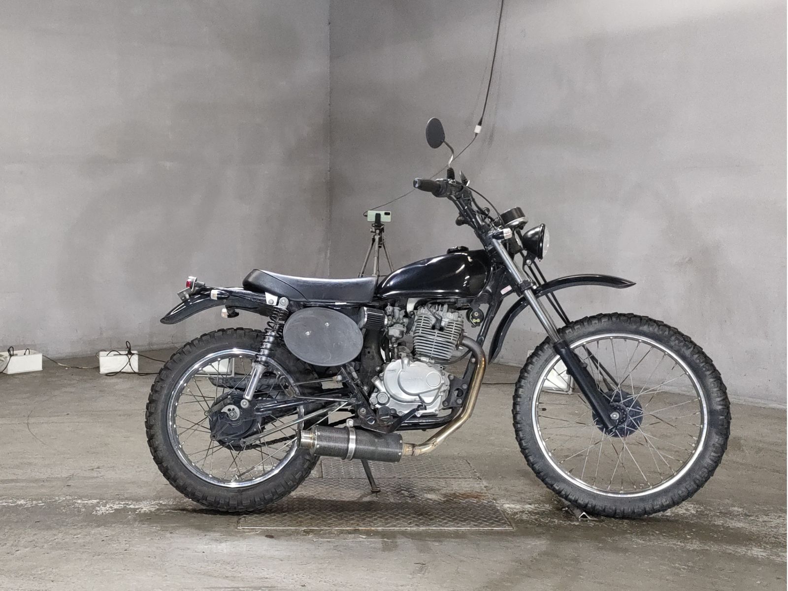 Honda XL230 2002