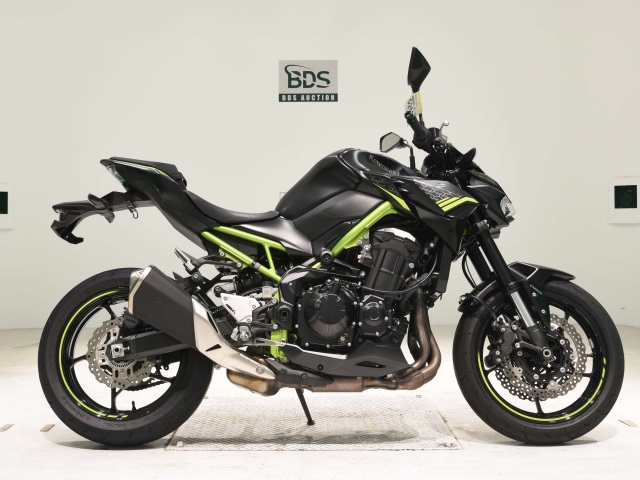 Kawasaki Z900 2021